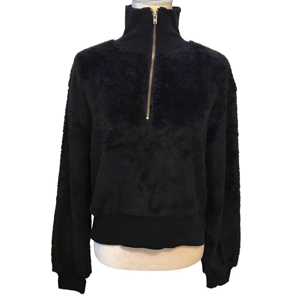 Material Girl Active NWT Faux Fur Top Women M